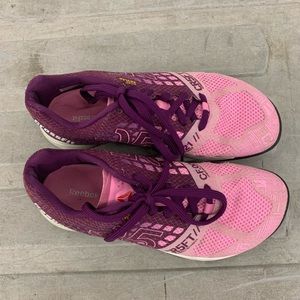 Women reebok crossfit cr5ft shoes size 8.